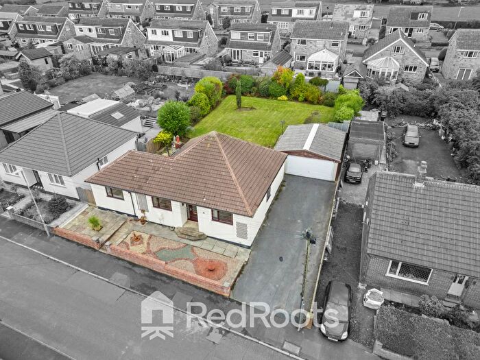 3 Bedroom Detached Bungalow For Sale In Westfield Avenue, Skelmanthorpe, Huddersfield, HD8