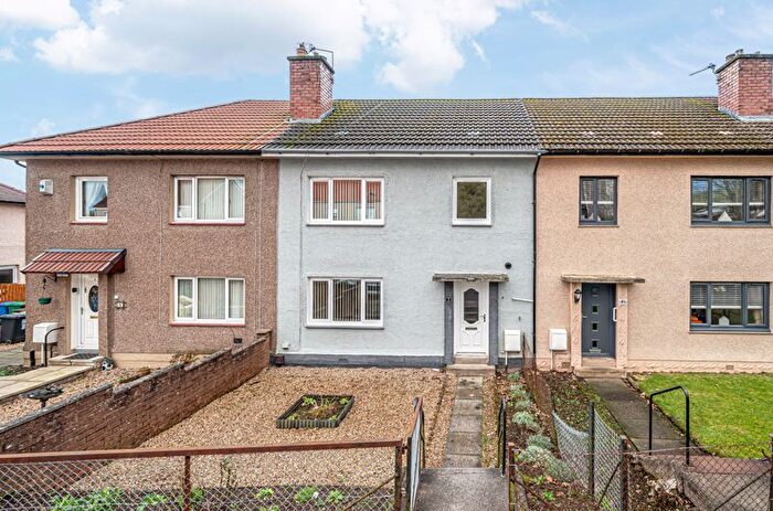 3 Bedroom Terraced House For Sale In Kirkland Gardens, Ballingry, KY5