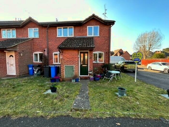 2 Bedroom End Of Terrace House To Rent In Haig Lane, Church Crookham, Fleet, GU52