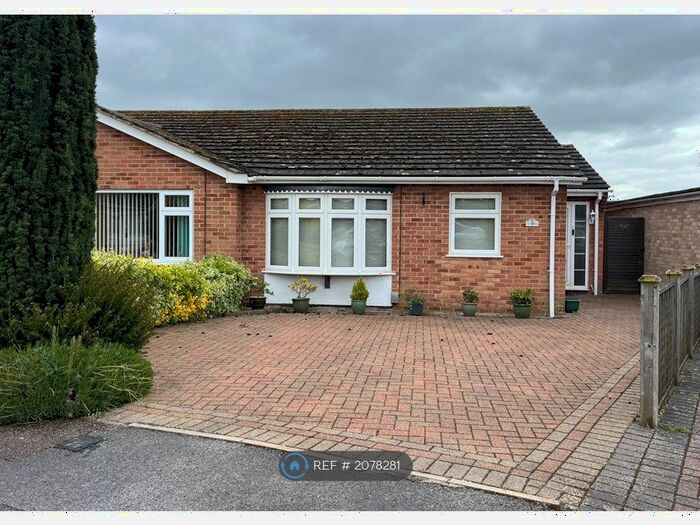 2 Bedroom Bungalow To Rent In Maud Close, Bicester, OX26