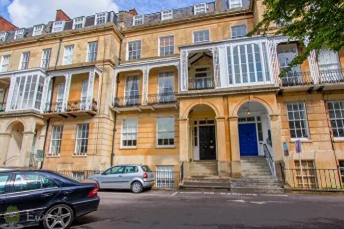 1 Bedroom Flat To Rent In Flat Lansdown Place, Cheltenham, GL50