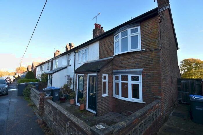 2 Bedroom Cottage To Rent In Tilgate Forest Row, RH11