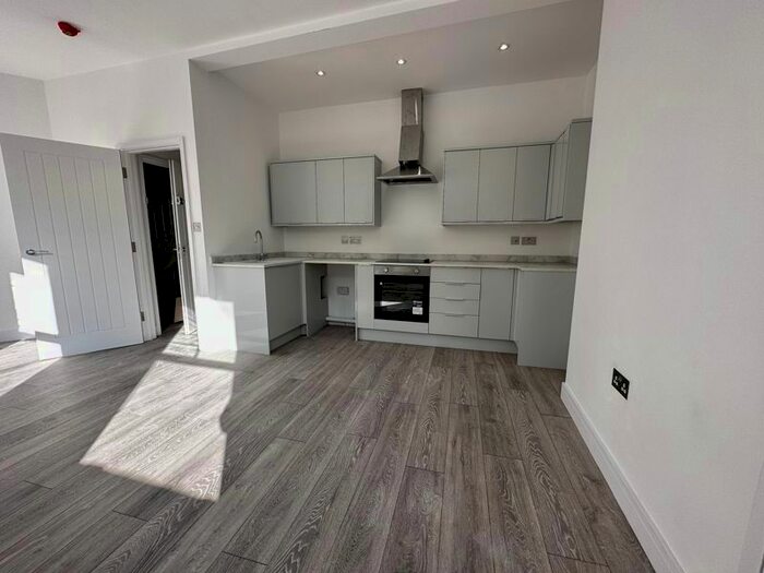 1 Bedroom Flat To Rent In Westbrook, Mill Street, Loose, Maidstone, ME15