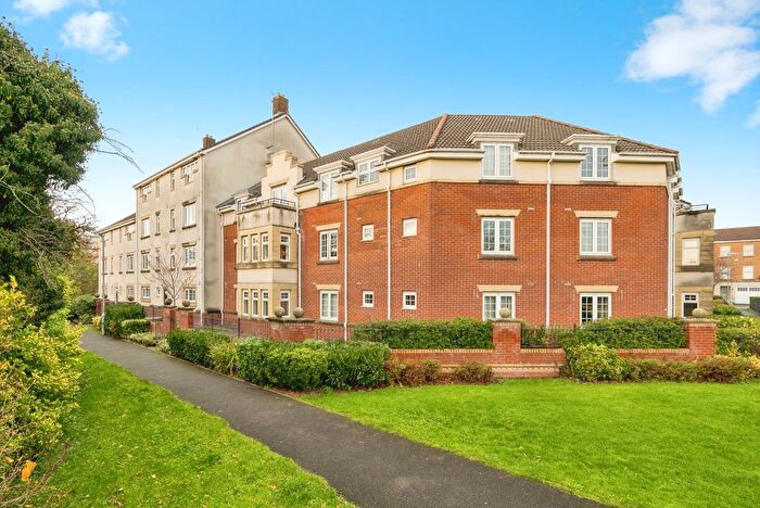 2 Bedroom Flat For Sale In Browsholme Court, Westhoughton, Bolton, Greater Manchester, BL5
