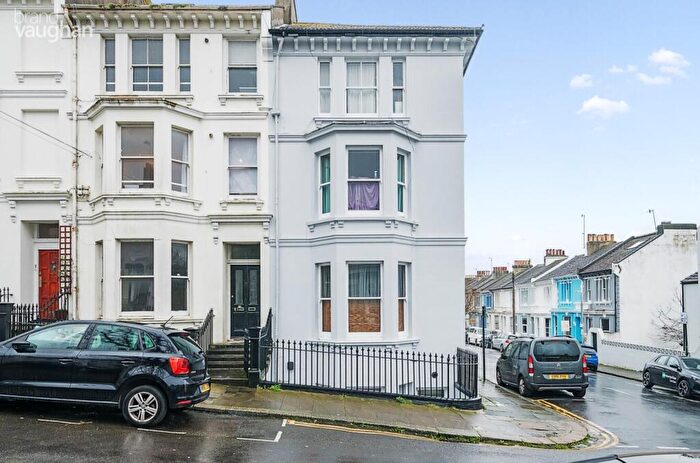 2 Bedroom Flat To Rent In Ditchling Rise, Brighton, East Sussex, BN1