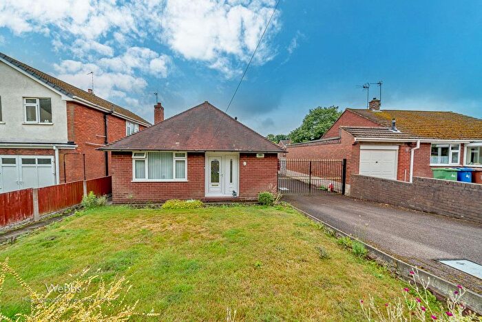 1 Bedroom Bungalow For Sale In John Street, Cannock, WS11