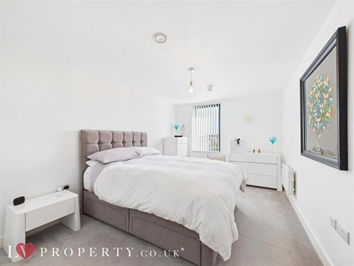 1 Bedroom Apartment For Sale In Holliday Street, Birmingham, B1