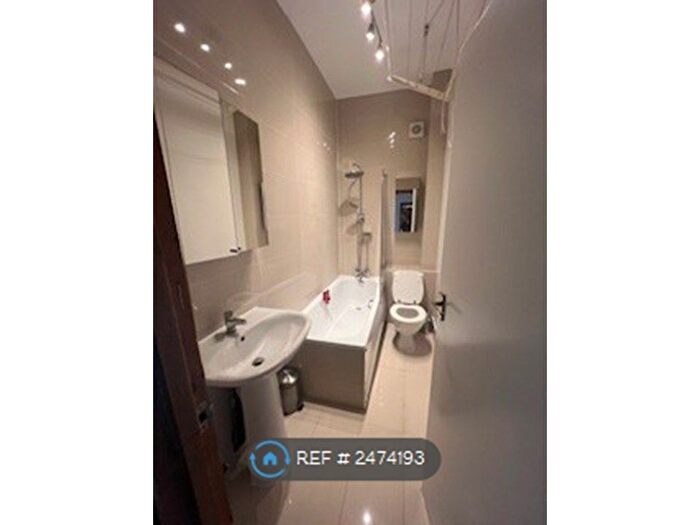 1 Bedroom Flat To Rent In Tierney Road, London, SW2