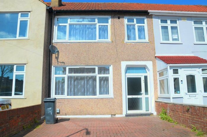 3 Bedroom Terraced House To Rent In Churchmore Road, London, SW16