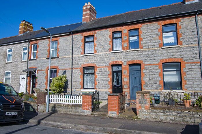2 Bedroom Terraced House For Sale In Grove Terrace, Penarth, CF64