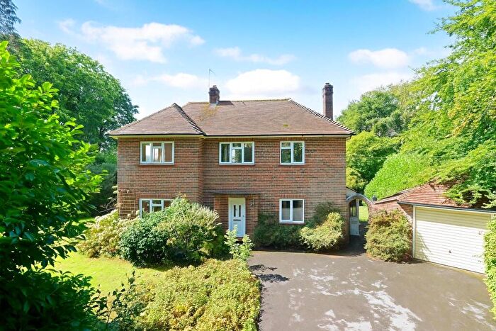 3 Bedroom Detached House For Sale In Hambledon Road, Busbridge, Godalming, GU7