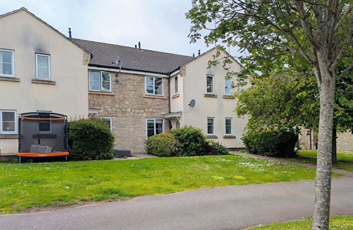 2 Bedroom Terraced House For Sale In Cardinal Drive, Tuffley, Gloucester, GL4