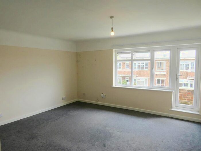1 Bedroom Property To Rent In Lumsden Mansions, Shirley Road, Southampton, SO15