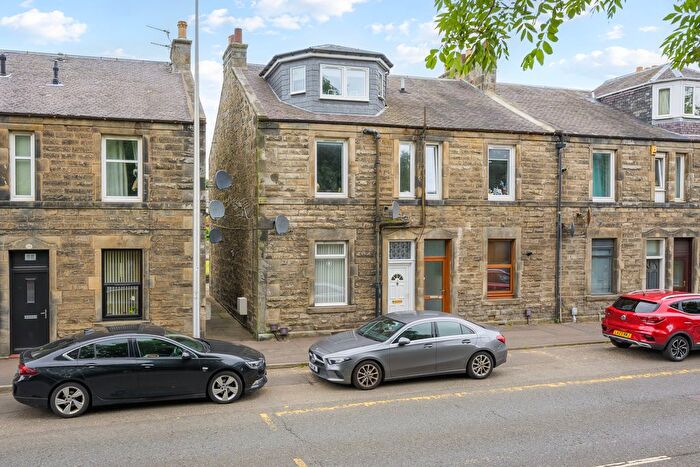 1 Bedroom Flat For Sale In Baldridgeburn, Dunfermline, KY12