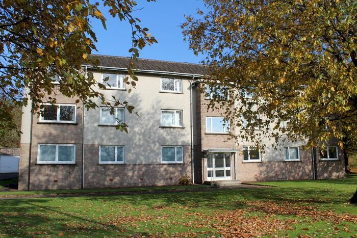 2 Bedroom Flat To Rent In 12 Queens Court, Milngavie G62
