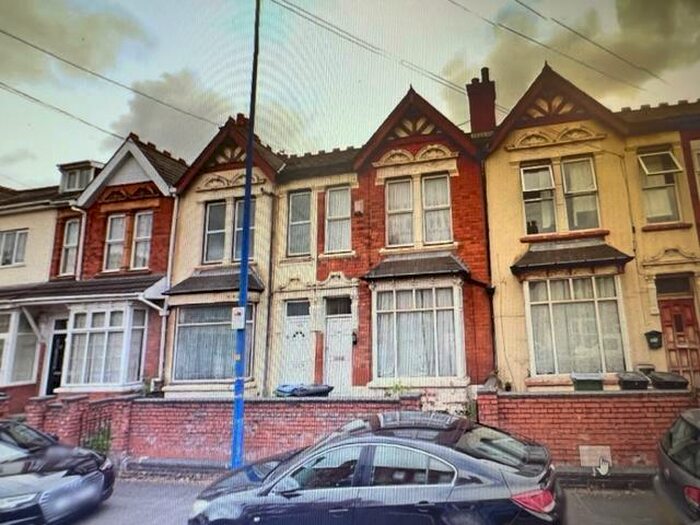 3 Bedroom Terraced House To Rent In Bearwood Road, Smethwick, West Midlands, B66