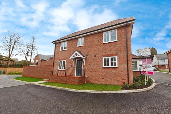 3 Bedroom Detached House For Sale In Beacon Bottom, Park Gate, Southampton, SO31