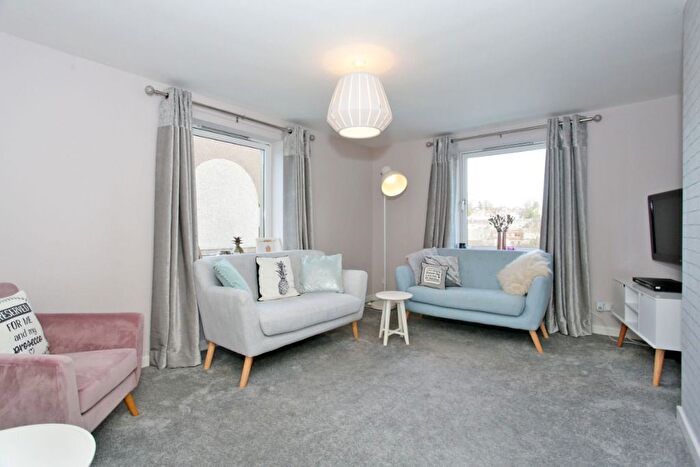 2 Bedroom Flat To Rent In Morrison Drive, Garthdee, Aberdeen, AB10