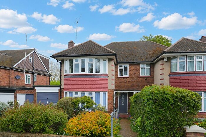 3 Bedroom Semi-Detached House To Rent In South Lodge Drive, Oakwood, N14