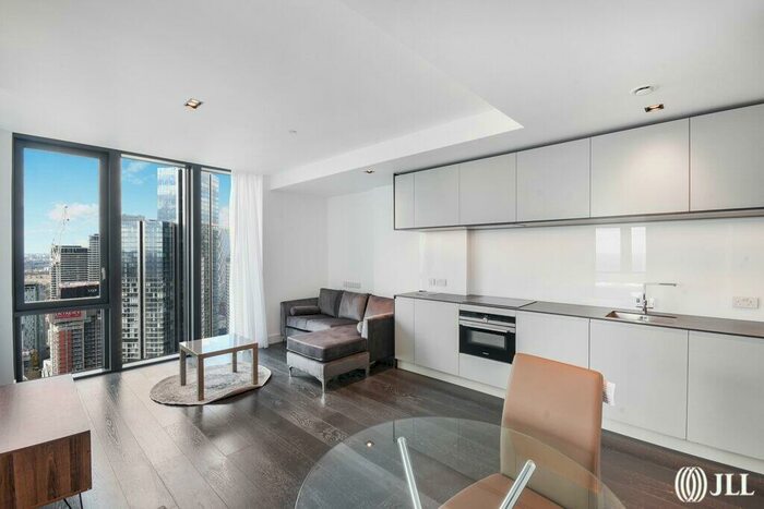 1 Bedroom Flat To Rent In Amory Tower, London, E14
