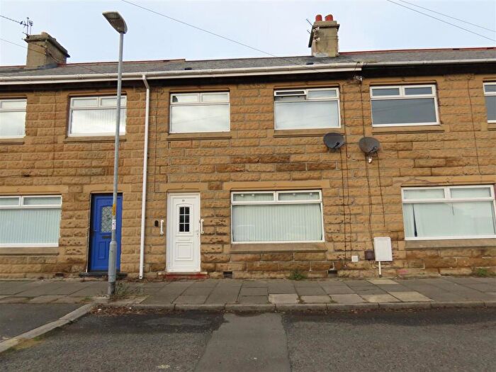 3 Bedroom Terraced House For Sale In King Georges Road, Newbiggin-By-The-Sea, NE64