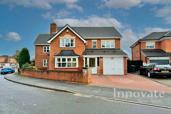 5 Bedroom Detached House To Rent In Harley Drive, Bilston, WV14