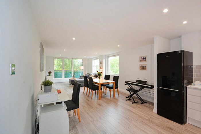 2 Bedroom Apartment To Rent In Iceland Wharf, Plough Way, SE16