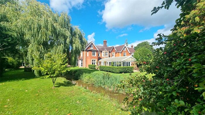 7 Bedroom House For Sale In Haroldslea Drive, Horley, Surrey, RH6