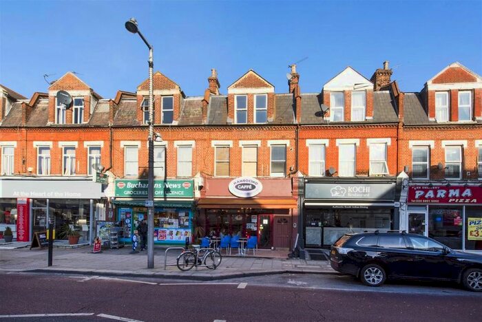 1 Bedroom Flat To Rent In Heath Road, Twickenham, TW1