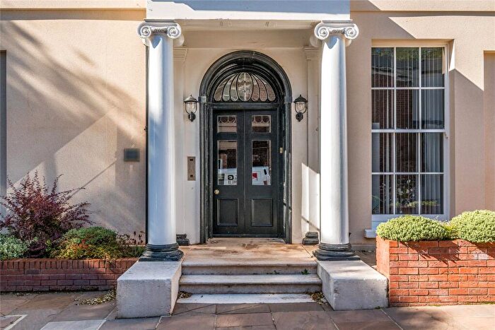 2 Bedroom Apartment To Rent In St Leonards, Exeter, EX2