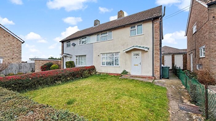 3 Bedroom Semi-Detached House For Sale In Park Rise, Ambrosden, Bicester, OX25