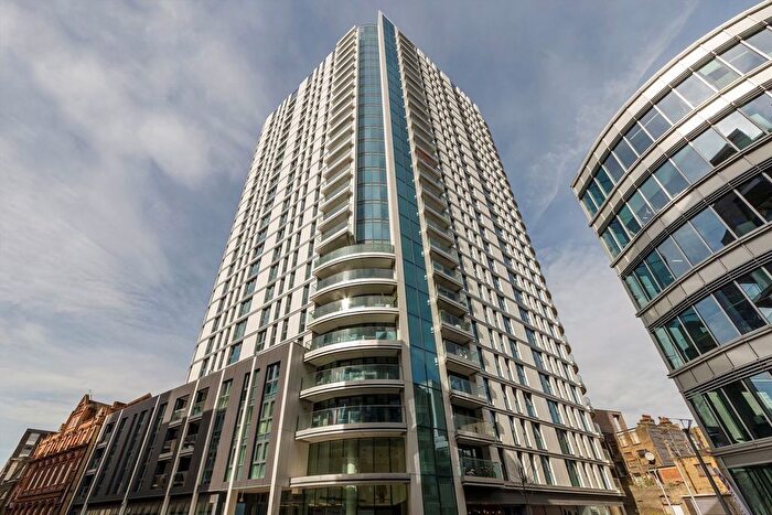 3 Bedroom Flat To Rent In Alie Street, Aldgate, E1