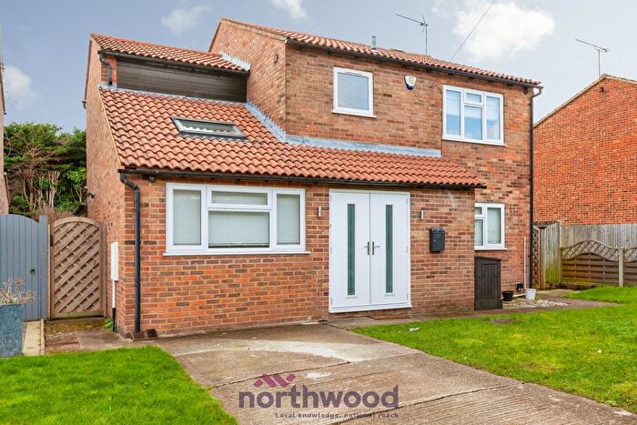 4 Bedroom Detached House To Rent In Eskdale Gardens, Maidenhead, SL6
