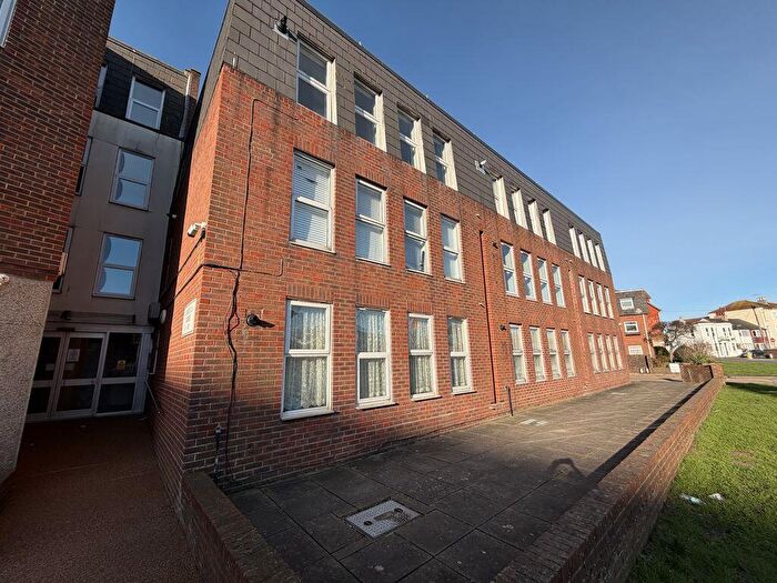 1 Bedroom Retirement Property To Rent In Lyon Street, Bognor Regis, PO21