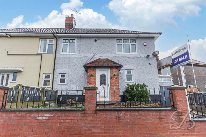 3 Bedroom Semi-Detached House For Sale In Bonser Gardens, Sutton-In-Ashfield, NG17