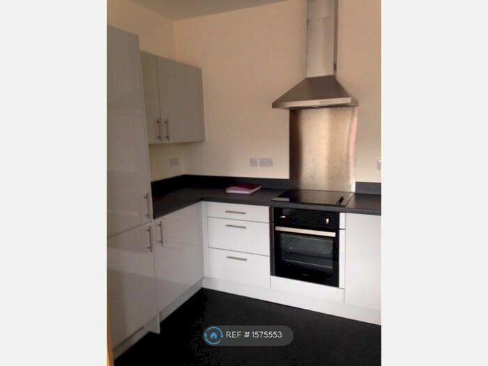 1 Bedroom Flat To Rent In Guild House, Swindon, SN1
