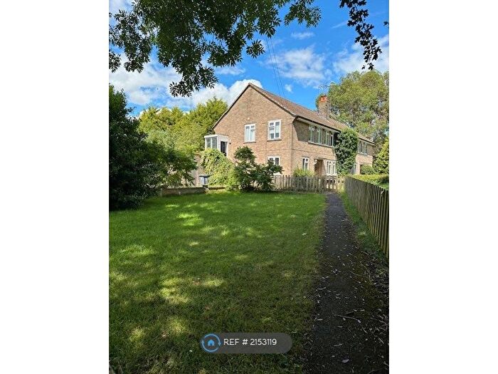 2 Bedroom Flat To Rent In Barnards Way, Brigstock, Kettering, NN14