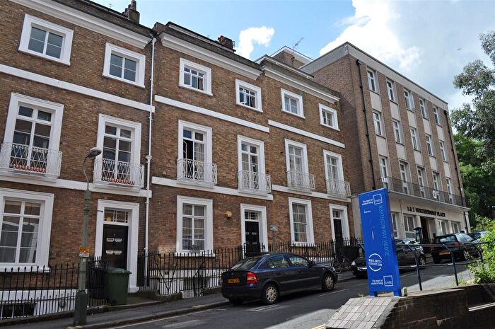 2 Bedroom Flat To Rent In Northernhay Place, Exeter, EX4