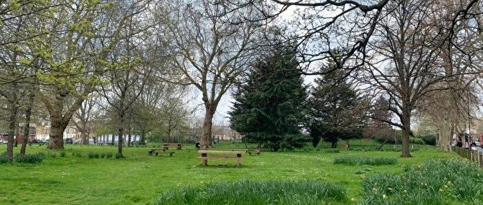1 Bedroom Detached House To Rent In Norbiton Road, London, E14