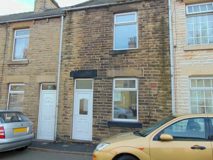 2 Bedroom House To Rent In Snapehill Road, Darfield, S73