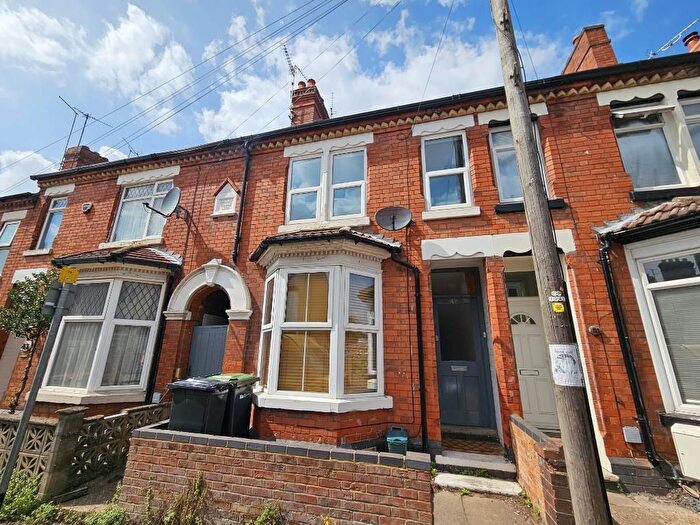 2 Bedroom Terraced House To Rent In Queen Street, Rushden, Northants, NN10