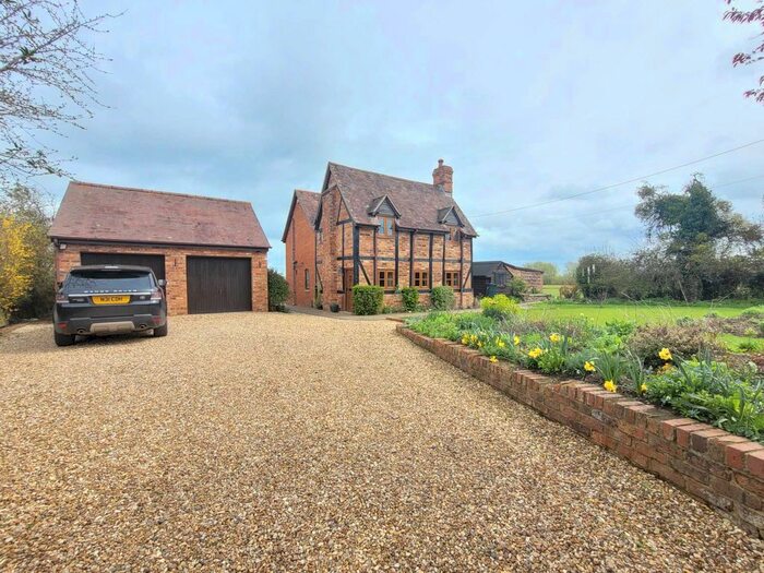 3 Bedroom Detached House For Sale In Hasfield, Gloucestershire, GL19