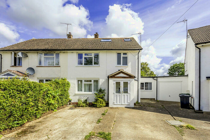 4 Bedroom Semi-Detached House To Rent In Colman Way, Redhill, RH1