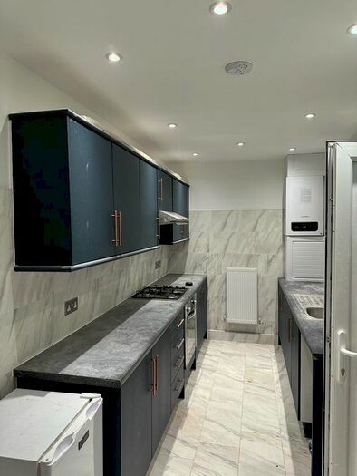 1 Bedroom Flat To Rent In Salisbury Road, Preston, PR1