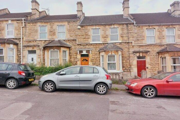 3 Bedroom Property To Rent In Inverness Road, Bath, BA2