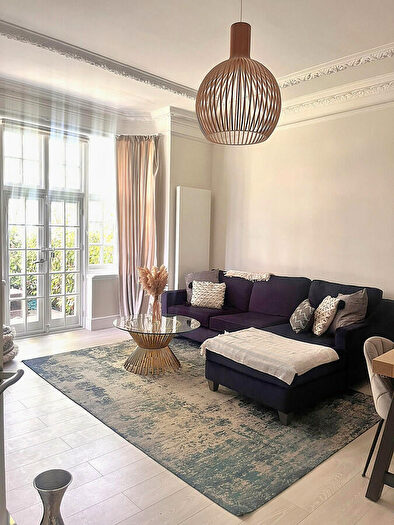 2 Bedroom Apartment To Rent In Elsworthy Road, London, NW3