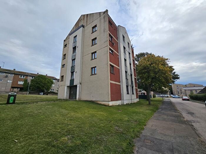 2 Bedroom Maisonette For Sale In Coningham Gardens, Aberdeen, Aberdeenshire, AB24