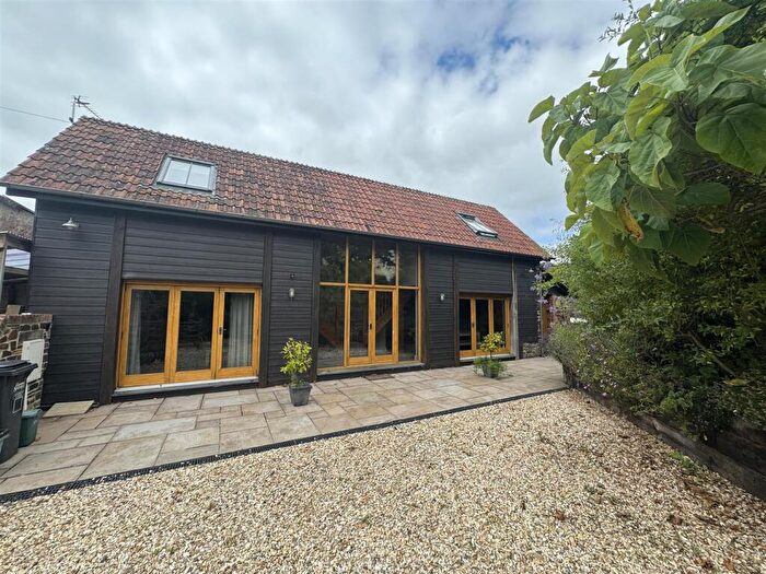 2 Bedroom House To Rent In Chittlehampton, EX37