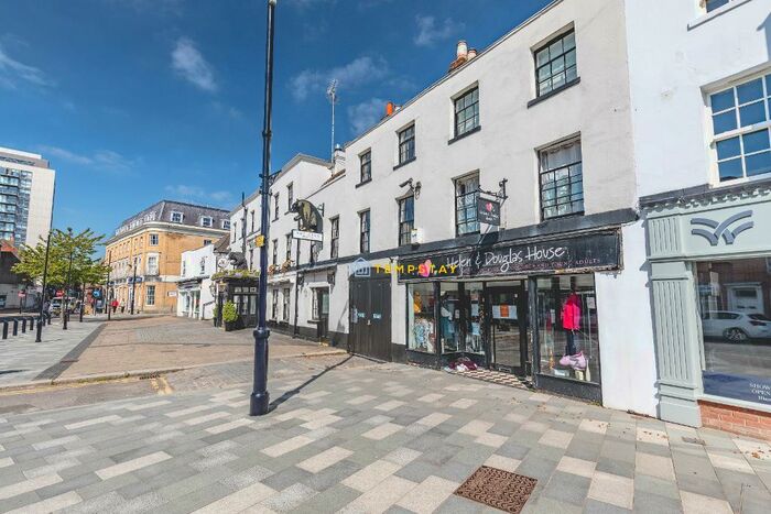 Studio To Rent In High Street, Maidenhead, SL6