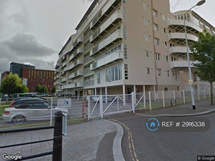 2 Bedroom Flat To Rent In Royal Quay, Liverpool, L3